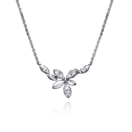 Luxe Leaf Diamond Pendant Necklace