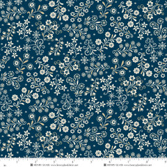 3610-77 Blue Cream || Nordic Holiday Village