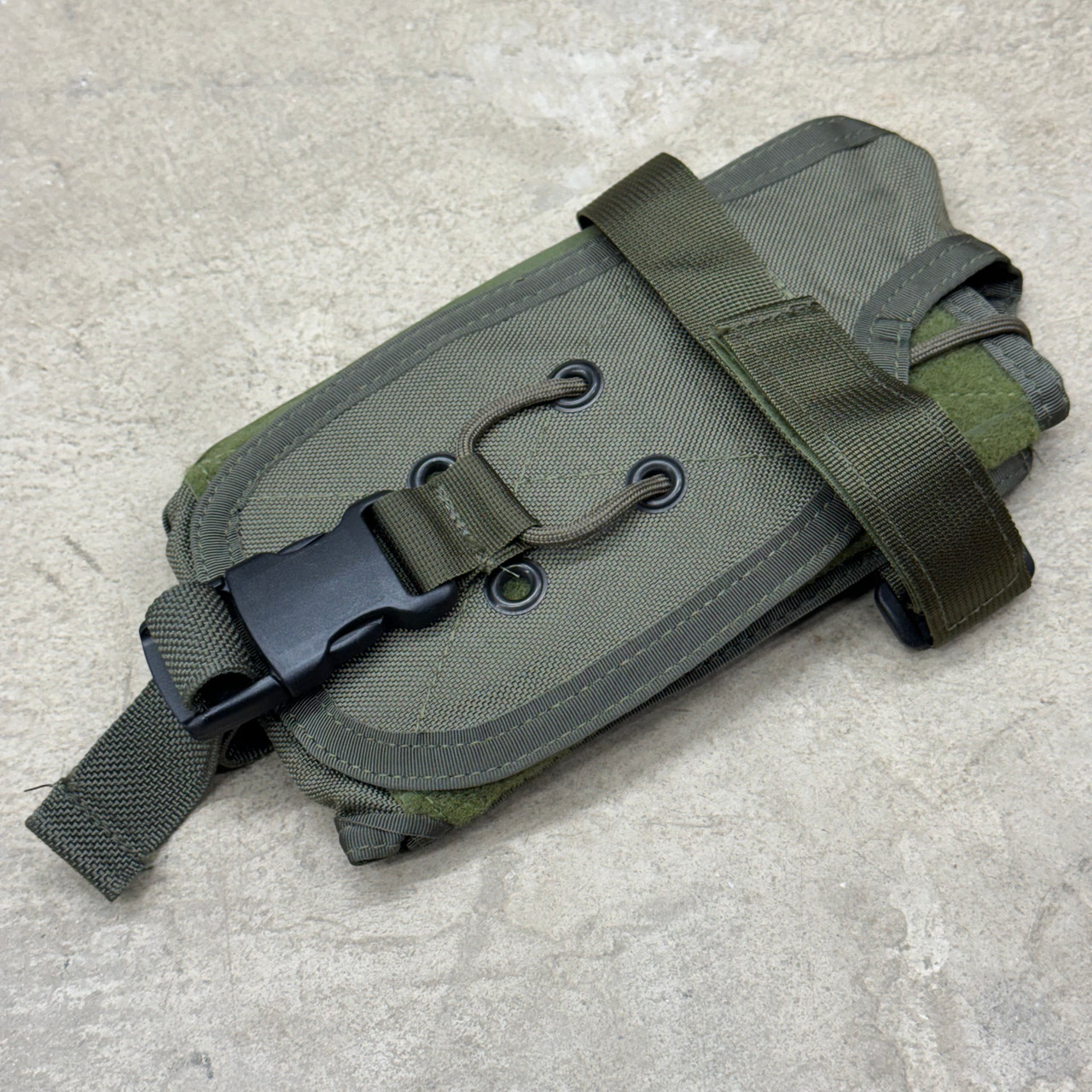 Paraclete Universal Radio (MBITR) Pouch Smoke Green