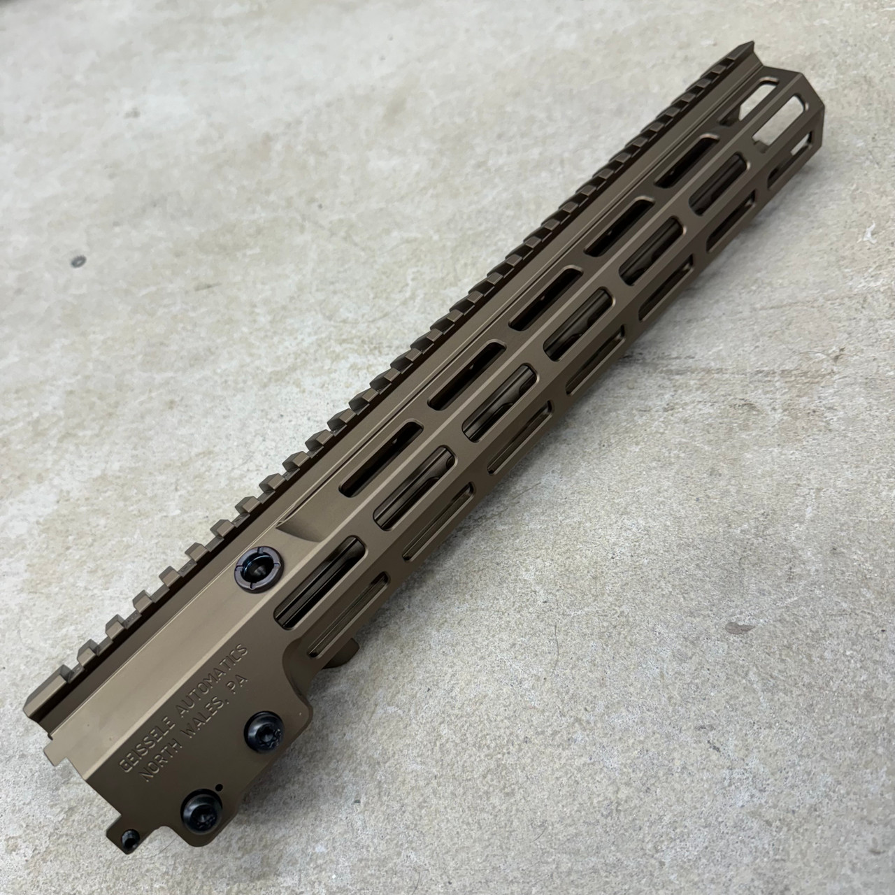 即決 実物　旧型 GEISSELE SMR MK16 13.5インチ M-LOK ANGRY GUN GEISSELE SMR MK16 M-LOK ハンドガード GEN2 13.5