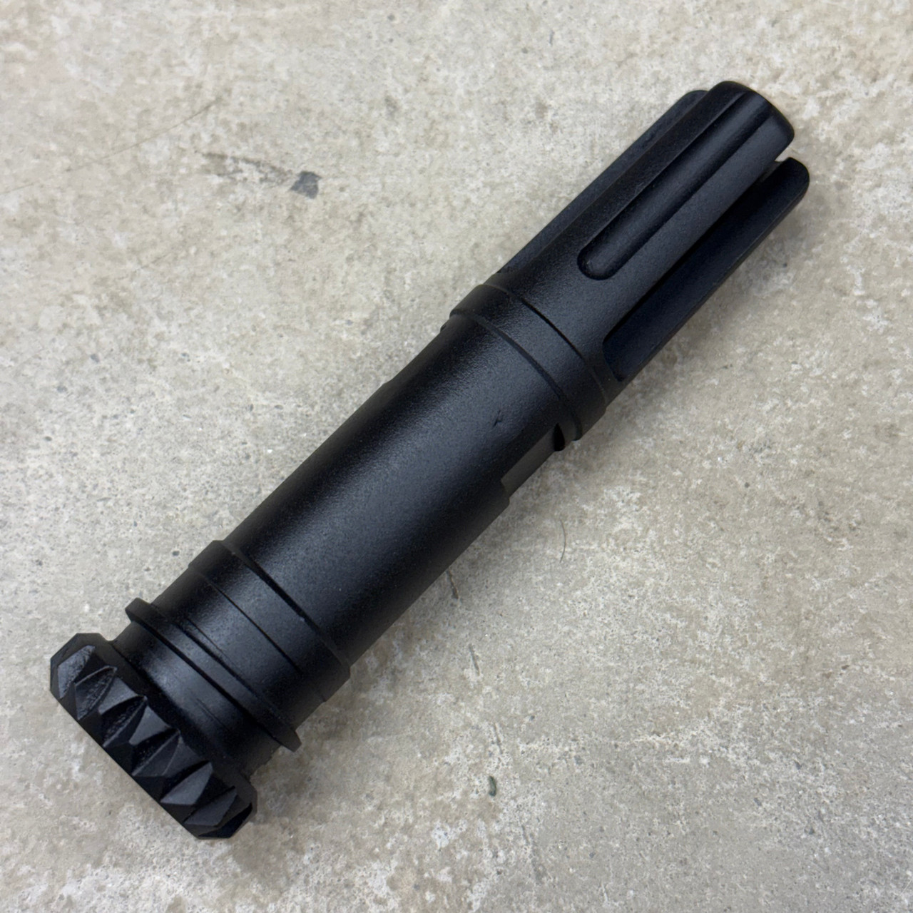 実物AAC BLACKOUT 18T フラッシュハイダー初期 SCAR AR15 Amazon.co.jp: 【BigDragon製】SUREFIREタイプ AAC Blackout 51T