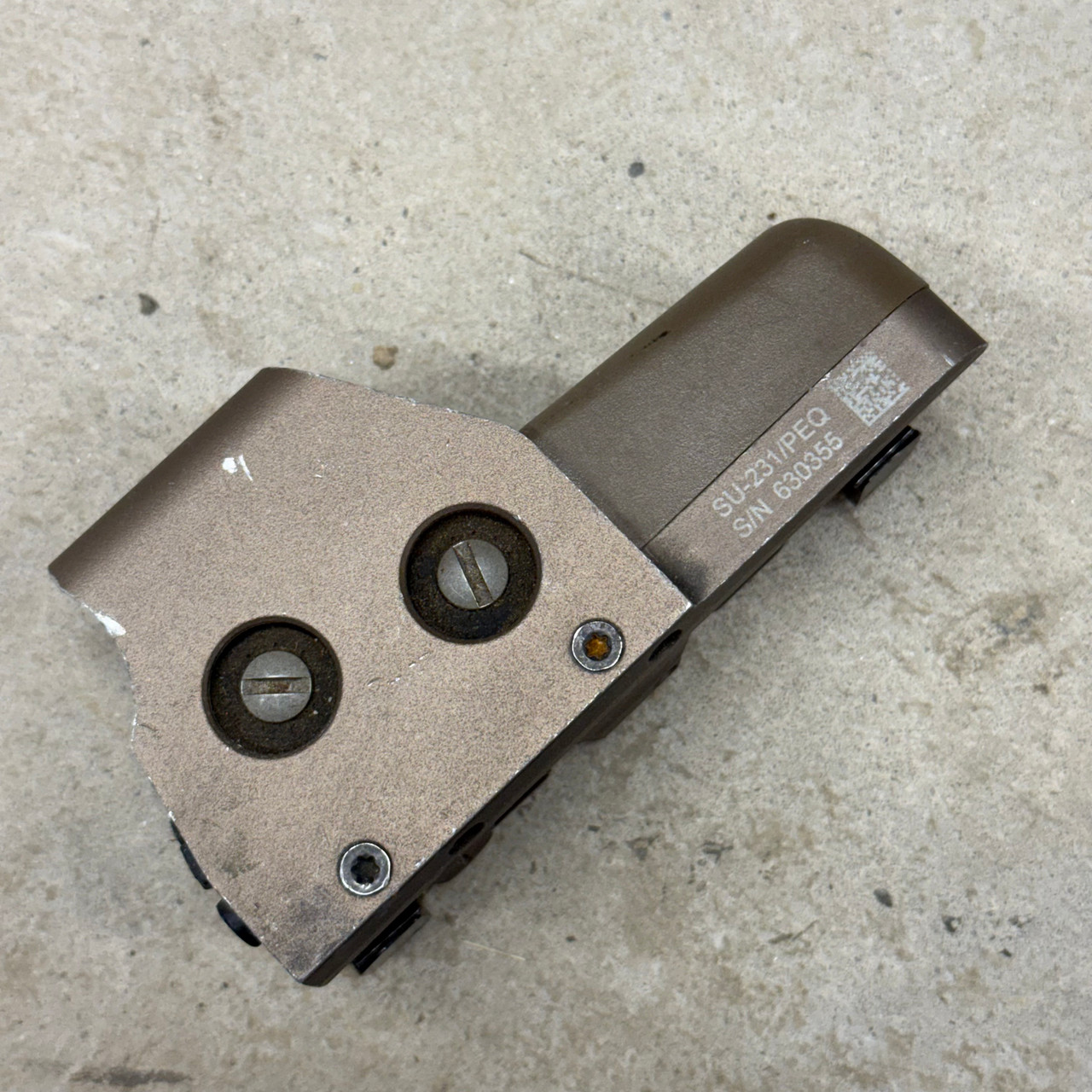 EOTech SU-231/APEQ 照準器 EOTech SU-231/APEQ 照準器