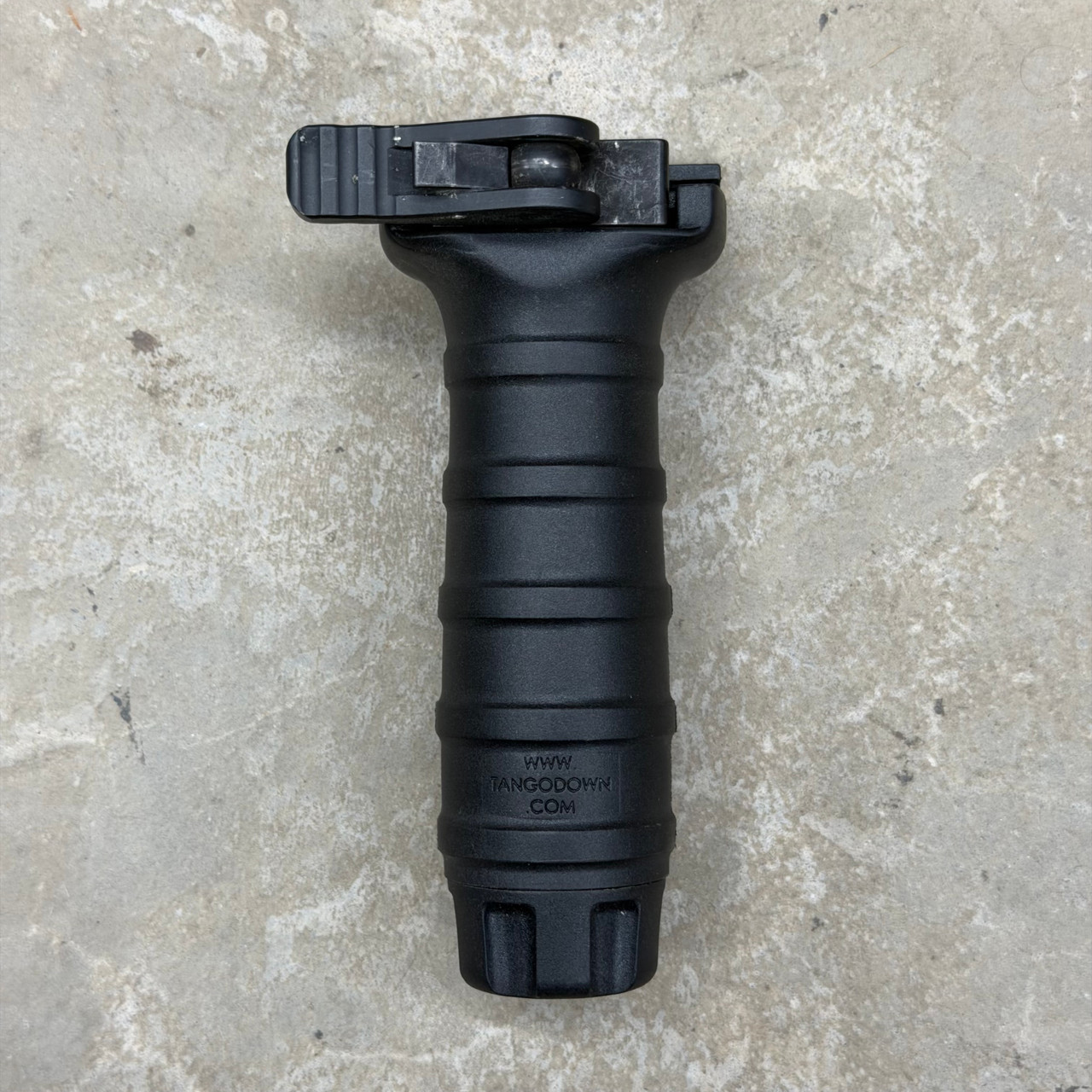 Surplus TangoDown Vertical Fore Grip QD