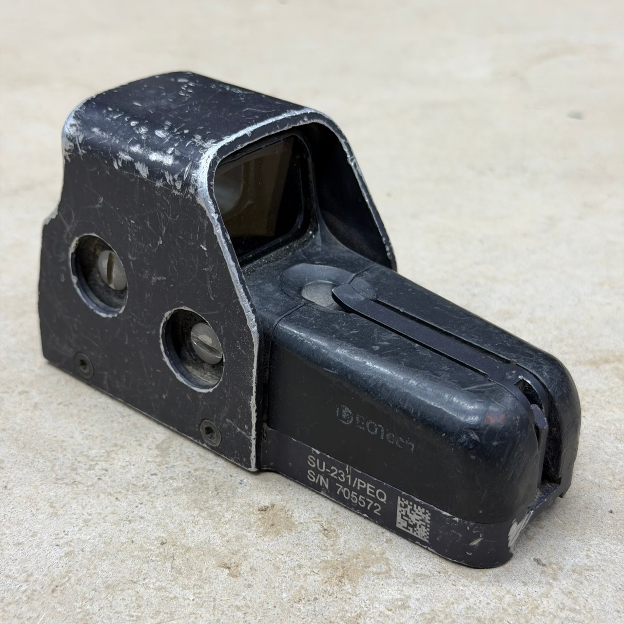 EOTech SU-231/APEQ 照準器 EOTECH NAVSEA SU-231A/PEQ EXPS3 Surplus Holographic Weapon Sight