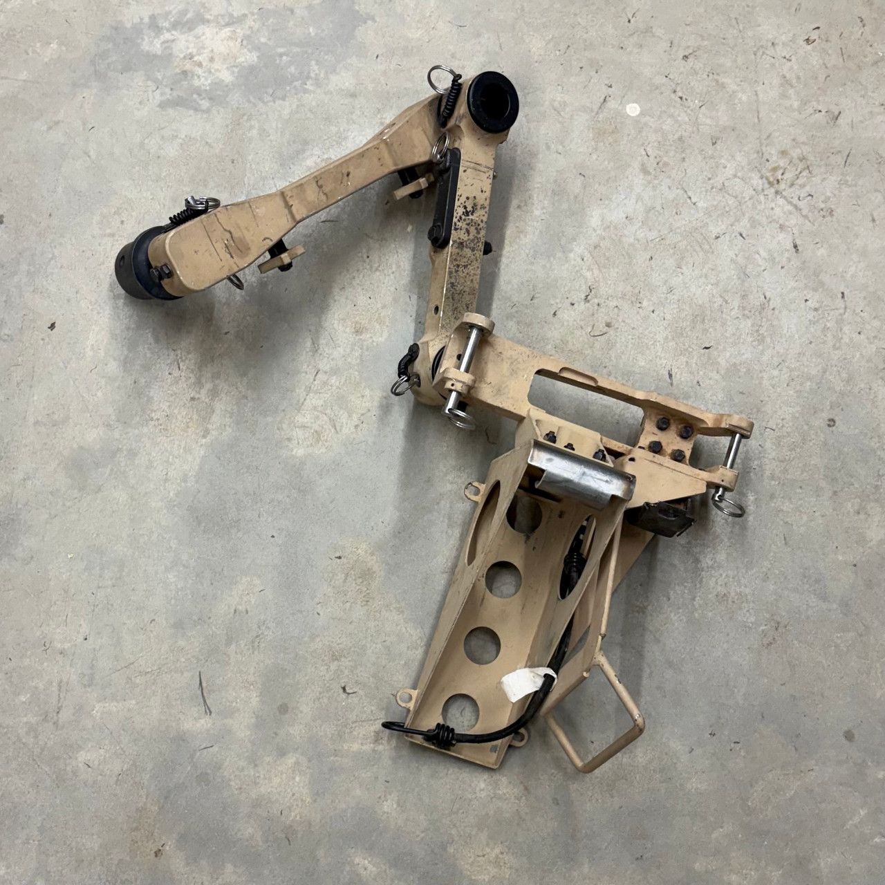 Surplus M24-081 Mount, Swing Arm, and Pintle Adapter Package