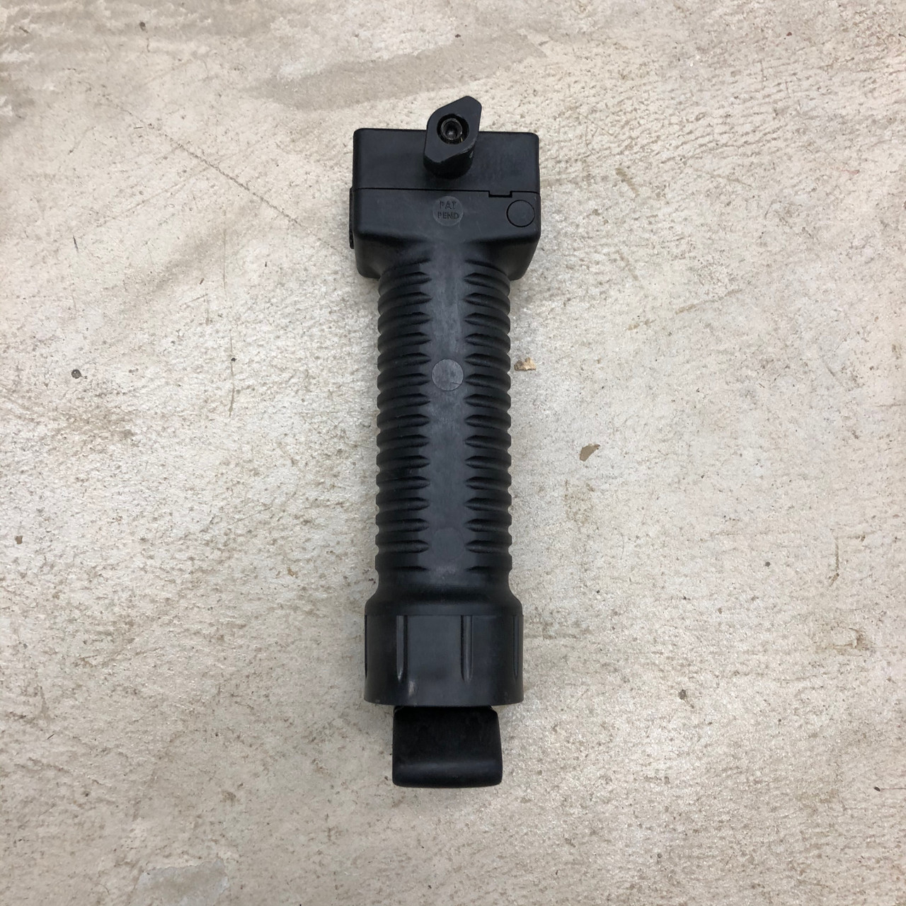 Grip Pod Systems GPS 02 Military Vertical Foregrip