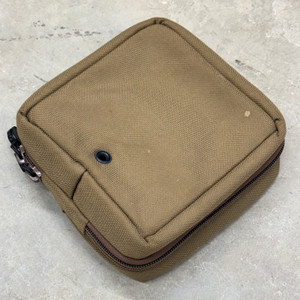 Surplus ATPIAL LA-5/PEQ Padded Pouch Coyote Brown Surplus ATPIAL LA-5/PEQ Padded Pouch Coyote Brown