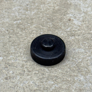 PEQ-5 Battery Cap CVL-001