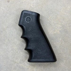 Surplus First Gen Hogue AR-15 Pistol Grip