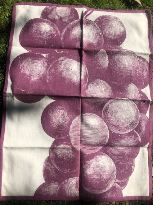 Grape Kitchen Towel 