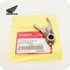 GENUINE HONDA FORK, R. GEARSHIFT (24211-K26-G00)