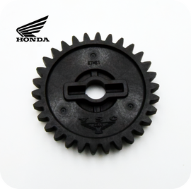 GENUINE HONDA E-11/ 02. GEAR, OIL PUMP DRIVEN (30T) (MSX125 / GROM125) (15133-KTM-D20)
