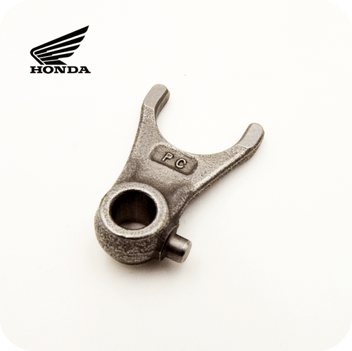 GENUINE HONDA FORK, CENTER GEARSHIFT (24212-K26-G00)