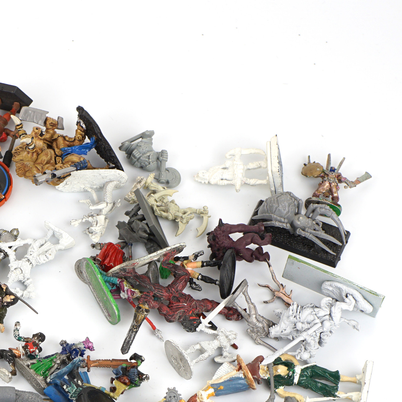 Warhammer Fantasy / 40k / D&D Bits & Minis Lot - Pre-owned 06