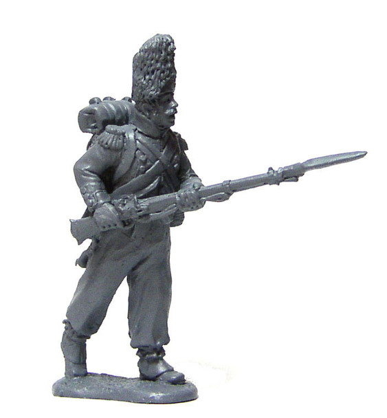 40mm Peninsular French Line Grenadier Advancing, Leveled Musket in Habit & Bearskin Cap - Available to Order