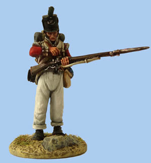 40mm Peninsular British Light Infantryman Standing, Priming Pan, New Land Pattern Musket - Available to Order