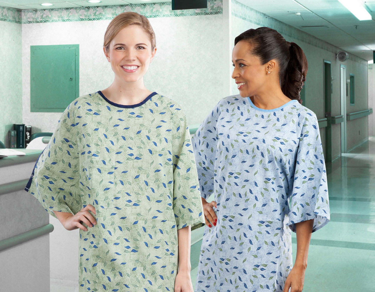 Care+Wear Hospital Patient Gown Full Coverage Reversible : Amazon.in:  Clothing & Accessories