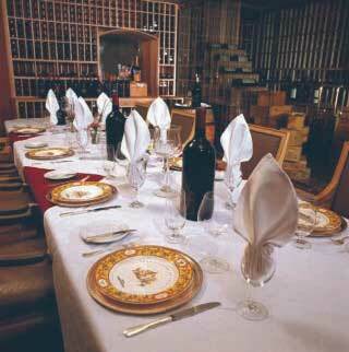 Signature Plus Rectangular Table Linens