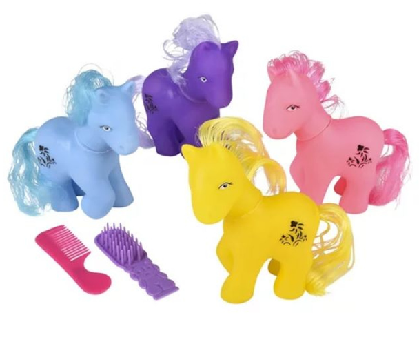 Pony Play set with comb for fantasy play