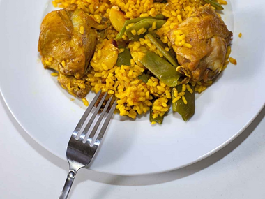 Recept paella Valenciana met konijn en tuinbonen – De klassieker uit Spanje