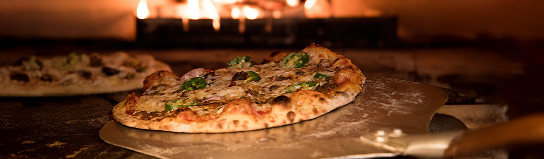 Een authentieke pizzaoven voor de heerlijkste authentieke italiaanse pizza's