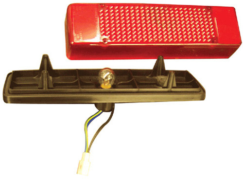 New Taillight Fits Yamaha Mountain Max 700 2000 2001 2002 2003