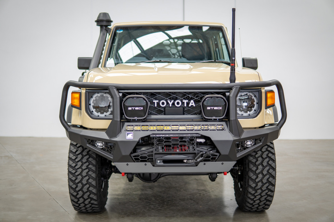 Toro bull bar to suit 70 series land cruiser face lift