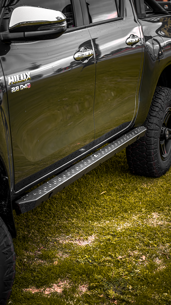 Toyota Hilux N80 Rock sliders