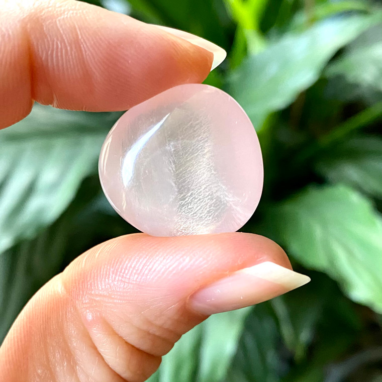 high quality rose quartz tumbled stone crystal