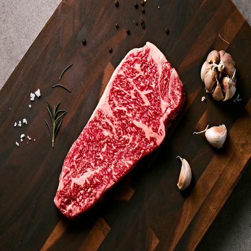 [리뉴얼] 1++(8) 한우 채끝 스테이크 300gㅣ화,금 16시 입고