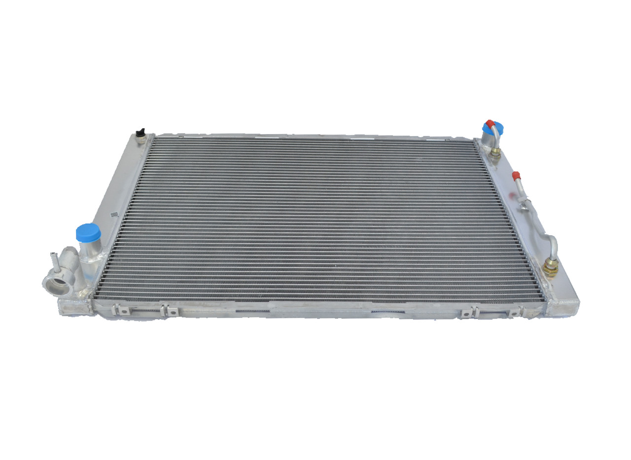 Radiator for Toyota Alphard MNH10W MNH15W New from 2002 to 2005 Auto Manual 3.0L V6 06 07