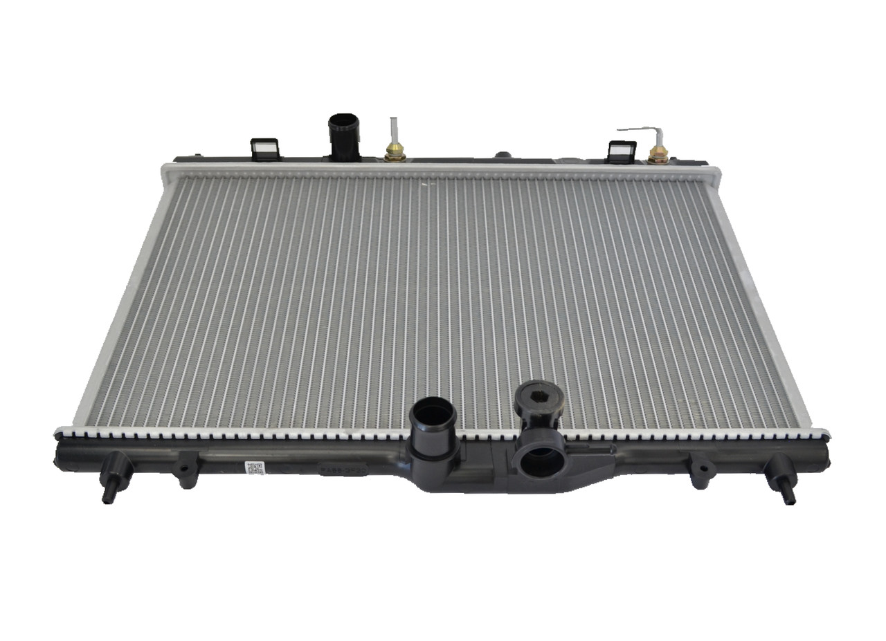 Radiator for Nissan TIIDA C11 New from 2006 to 2013 1.8L Auto Manual 07 08 09 10 11 12