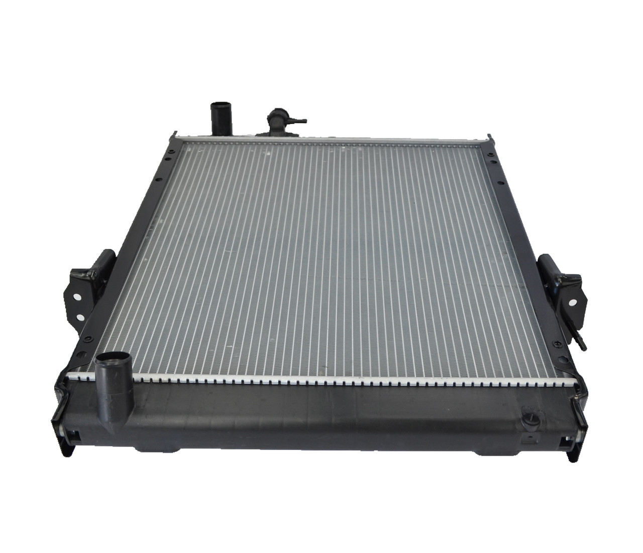 Radiator for Isuzu NPR400 NPR300 NQR300 New from 2004 to 2007 Truck Manual 05 06 "590mm"