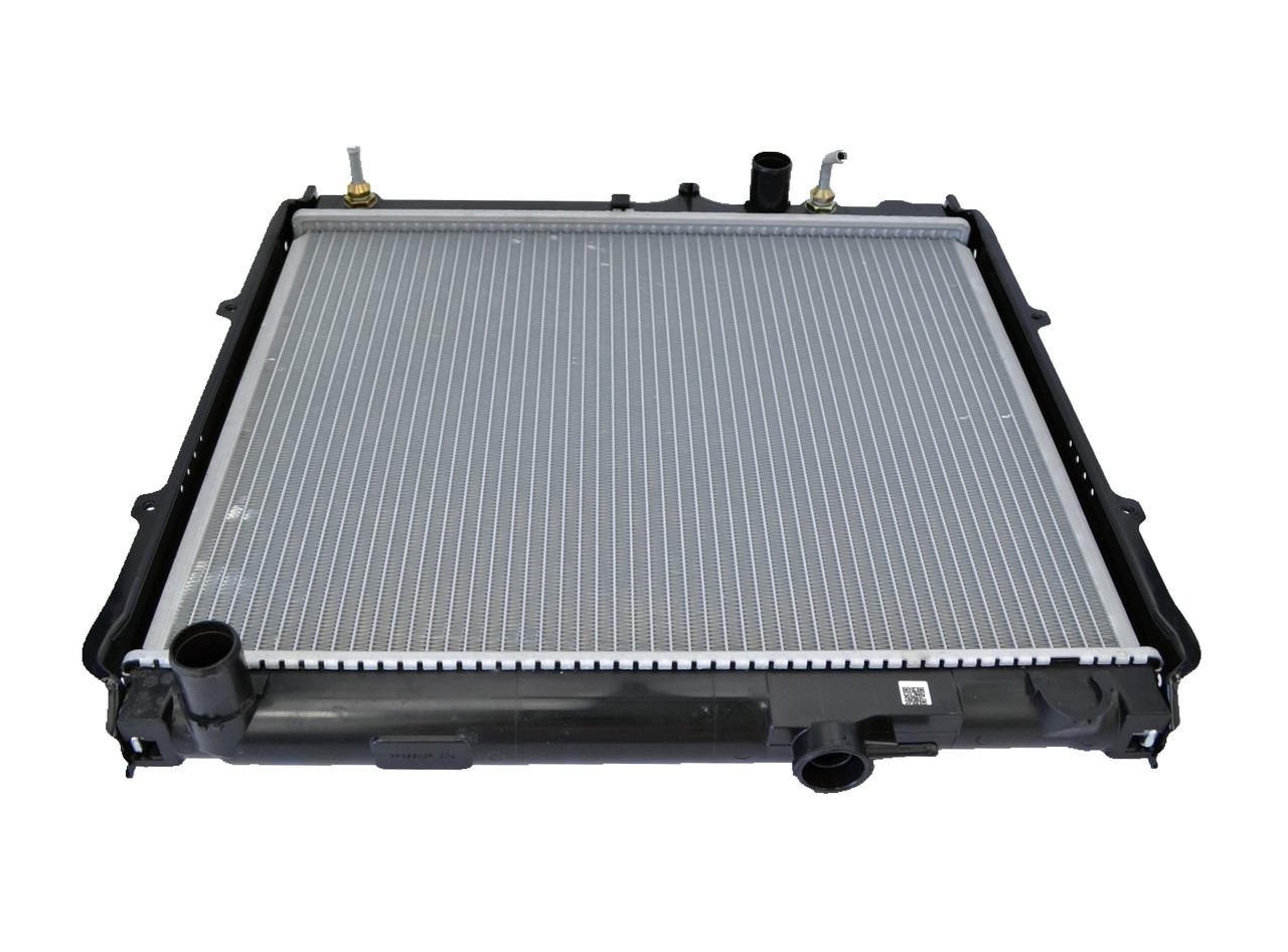 Radiator for Toyota Hilux RZN149/154/169/179R New from 1997 to 2005 Auto Manual 2.7L Petrol 98 99 00 01 02 03 04