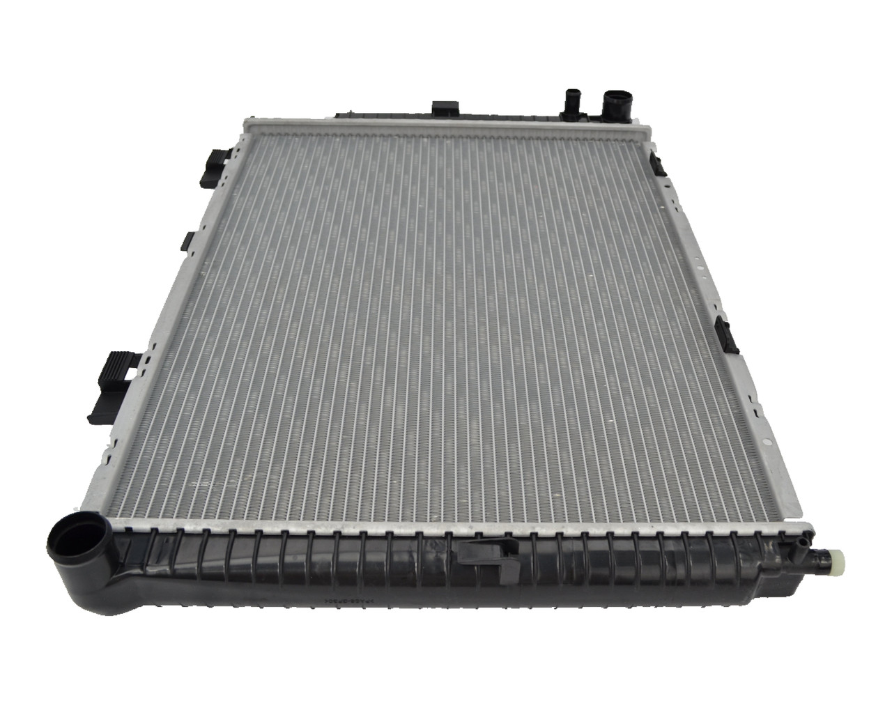 Radiator for Mercedes-Benz E Class W210 from 1996 to 2002 Auto Manual AMG E300D E420 E430 E50
