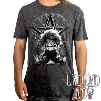 Chucky Pentagram Black & Grey - UNISEX STONE WASH T-Shirt