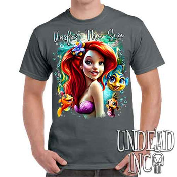 Under The Sea - Men's Charcoal T-Shirt