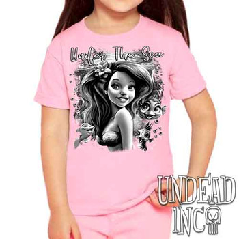 Under The Sea Black & Grey - Kids Unisex PINK Girls and Boys T shirt