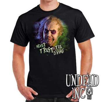 Tim Burton Beetlejuice "never trust the living" - Mens T Shirt