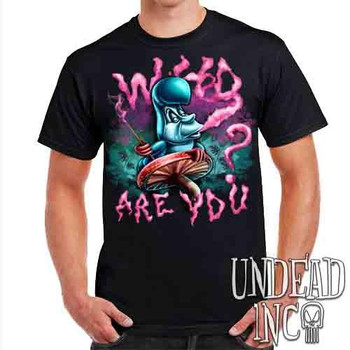 Who Are You? Caterpillar Alice In Wonderland - Mens T Shirt