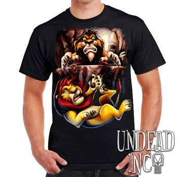 Scar & Mufasa The Gorge - Mens T Shirt