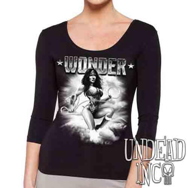 Wonder Woman Black & Grey - Ladies 3/4 Long Sleeve Tee