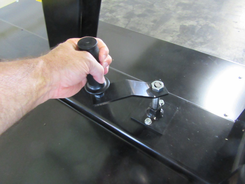 Thunder™ Portable Basketball Goal