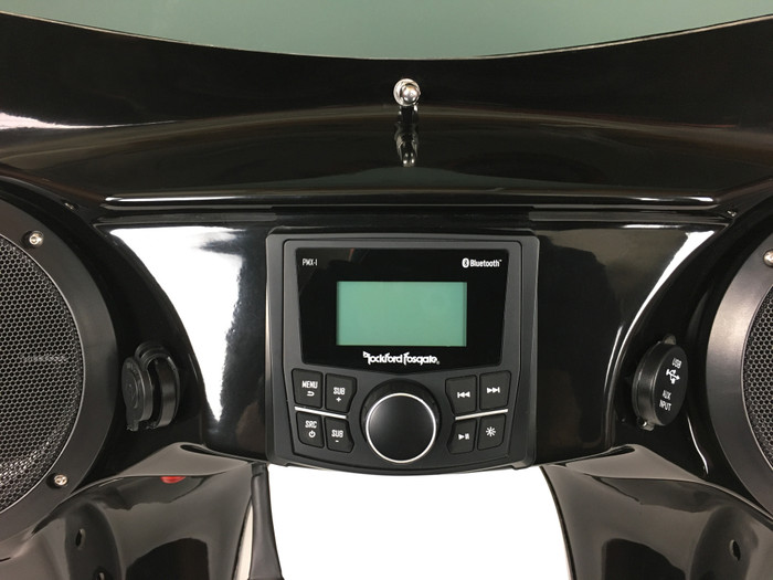 Indian Springfield Batwing Fairing with Speakers and Stereo