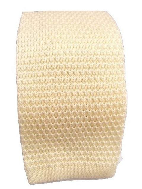 Cream wool knitted tie