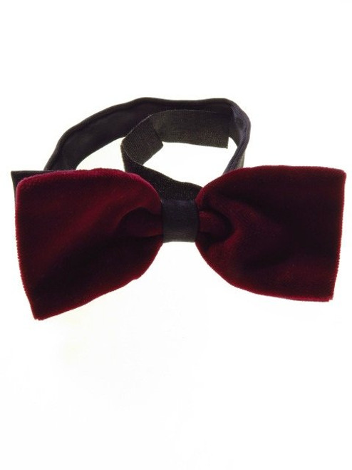 Velvet bow tie 