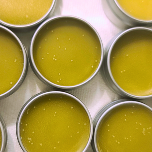 WHY IS THERE WHITE SPOTS /BALLS IN MY LIP BALM?  (BLOOMING) height = width / aspect-ratio