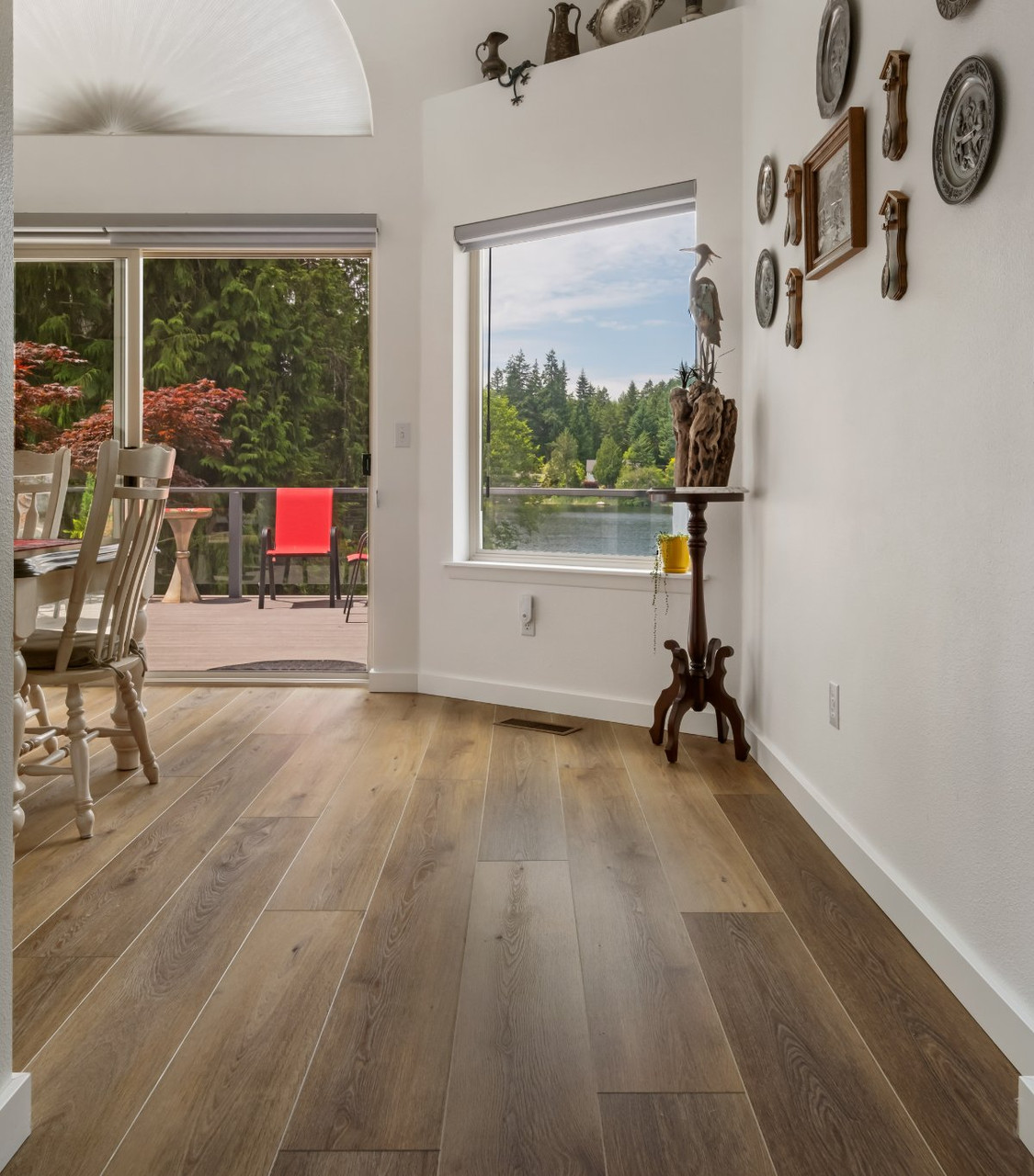 plank wood flooring