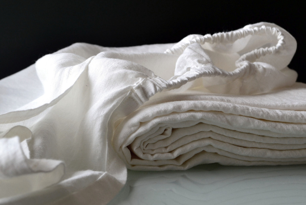 Antique White, Stonewashed Linen Fitted Sheet