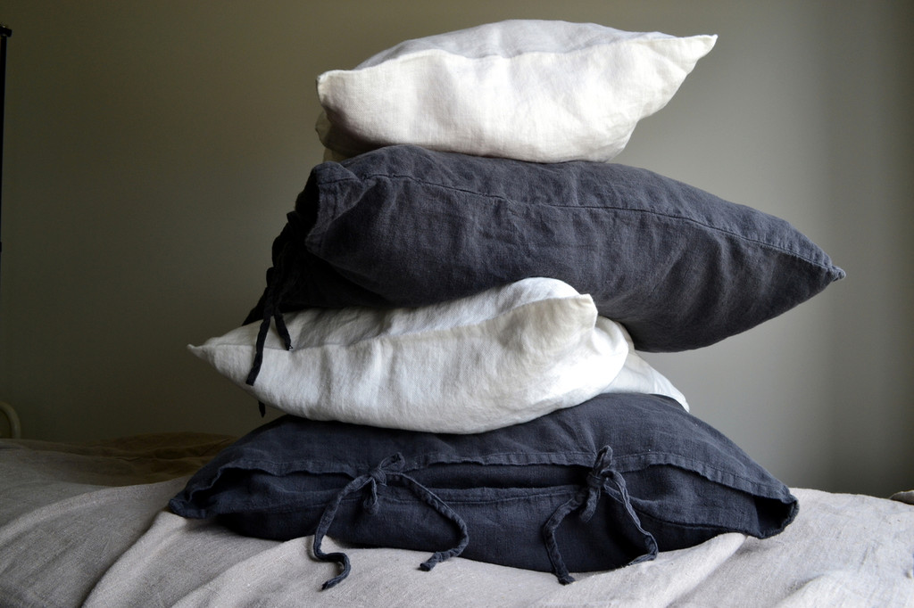 Peppercorn Dark Grey, Rustic, Heavy Linen Pillowcase